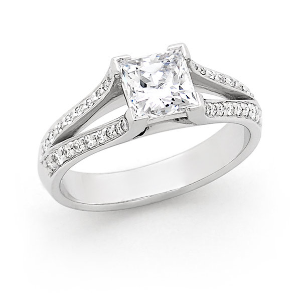 Diamond Certified & Diamond Claw/Bead Engagement Ring in 18ct White ...