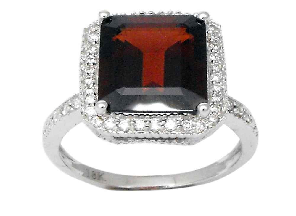 18ct White Gold Dress Ring, set with 44D = 0.295ct TDW & Emerald Cut